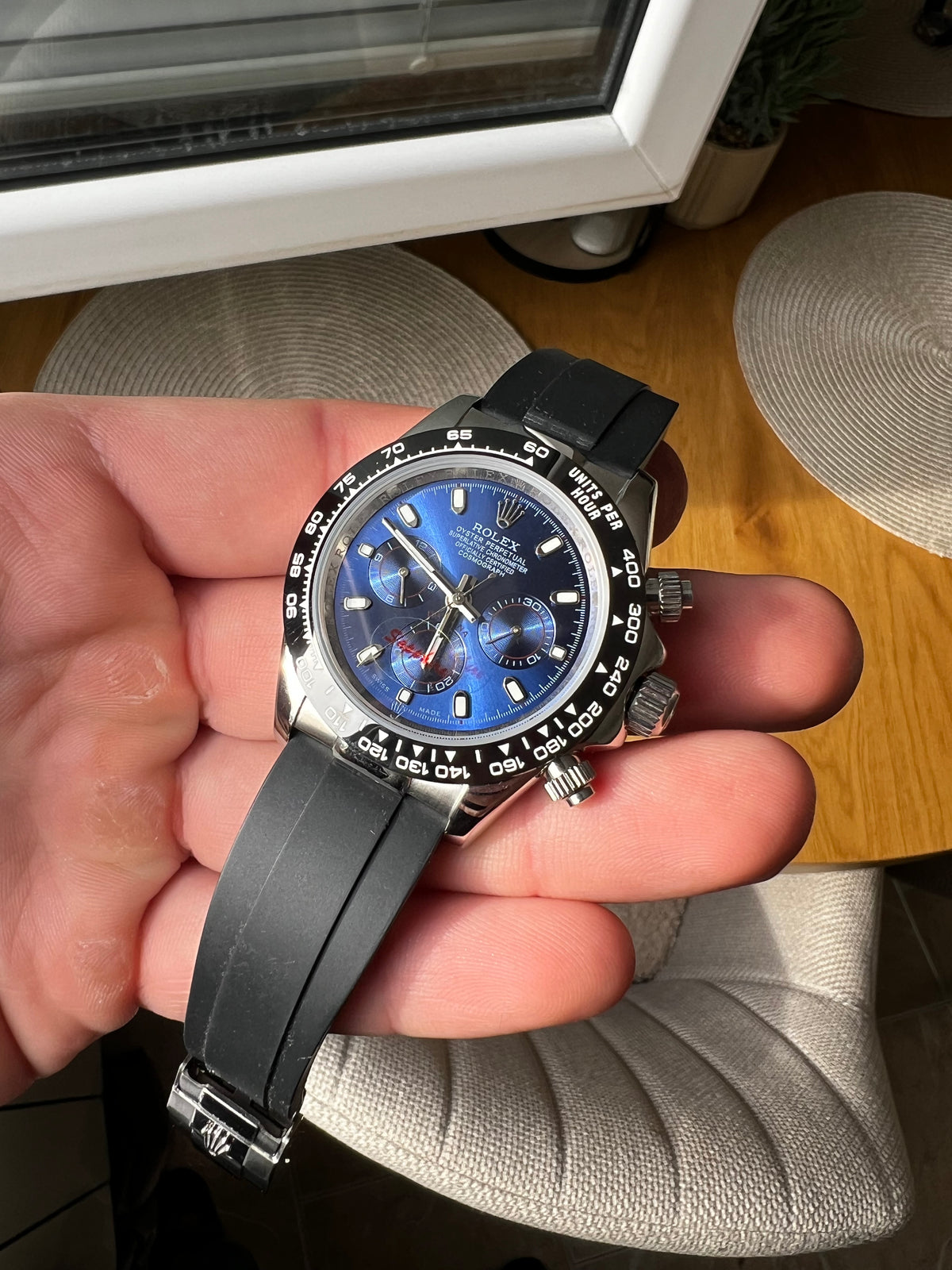 Rolex Daytona Cosmograph Blue Rubber Strap 40 mm