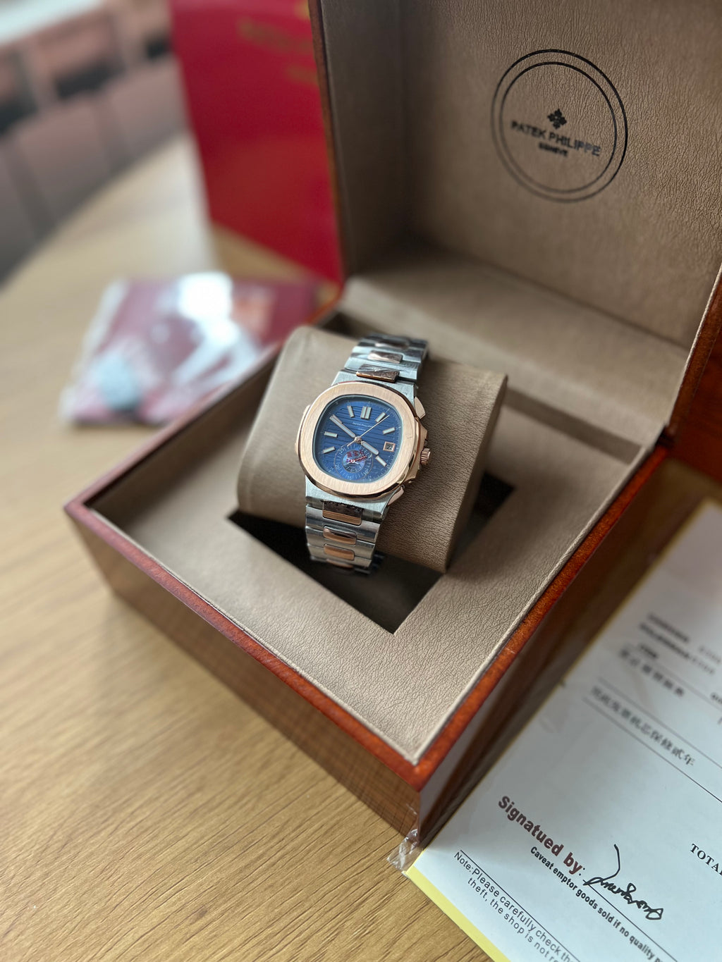 Patek Philippe Nautilus 40 mm Rose Gold And Blue Dial