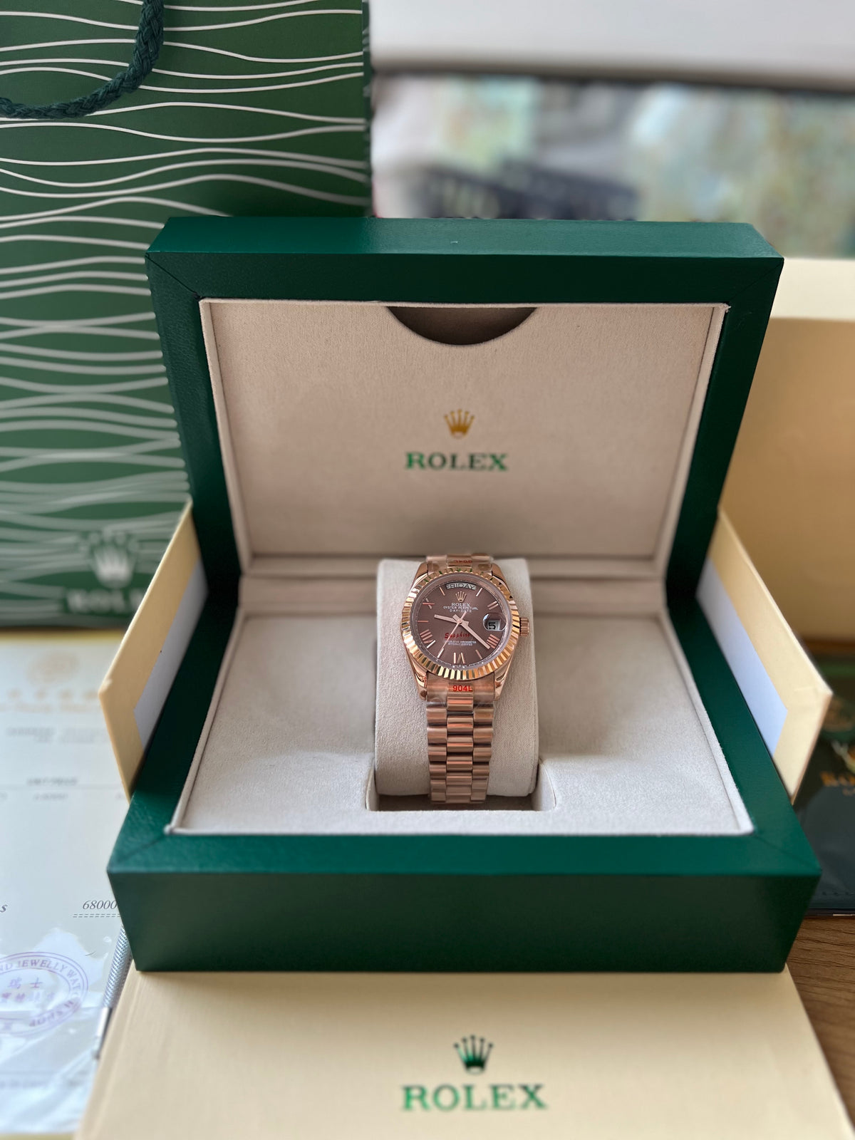 Rolex Day-Date Rose Gold 36 mm - дамски модел