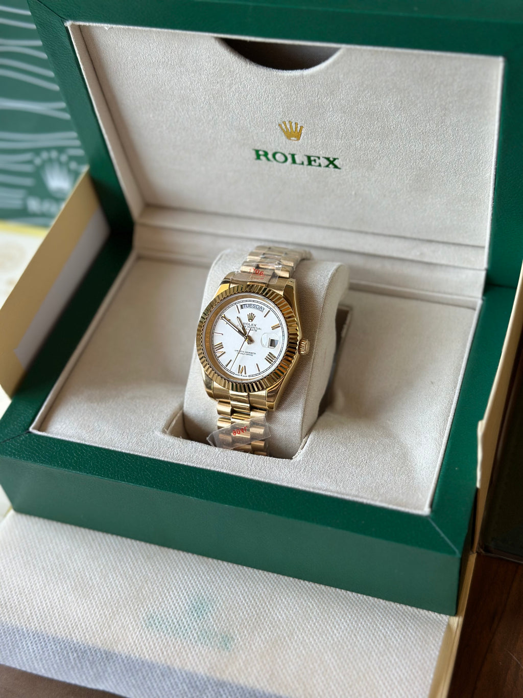 Rolex Day-Date Yellow Gold And White Dial 40 mm