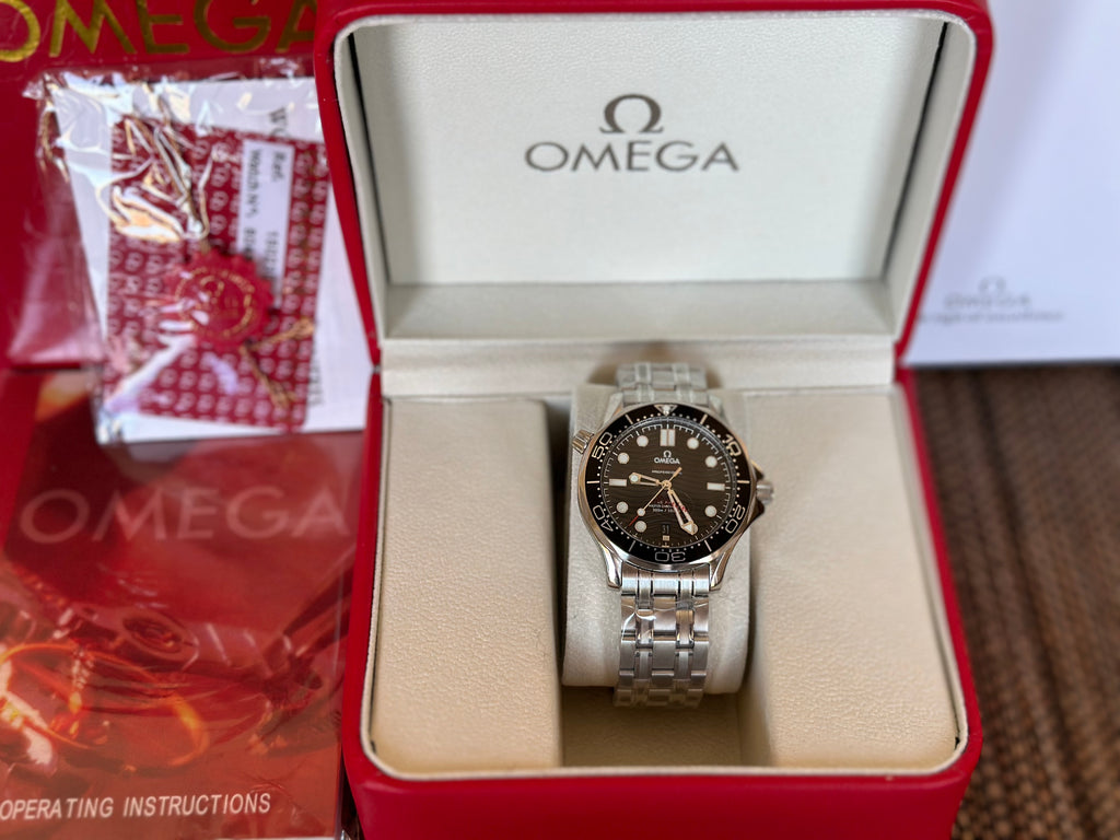 Omega Seamaster Diver 300M Black 42 mm