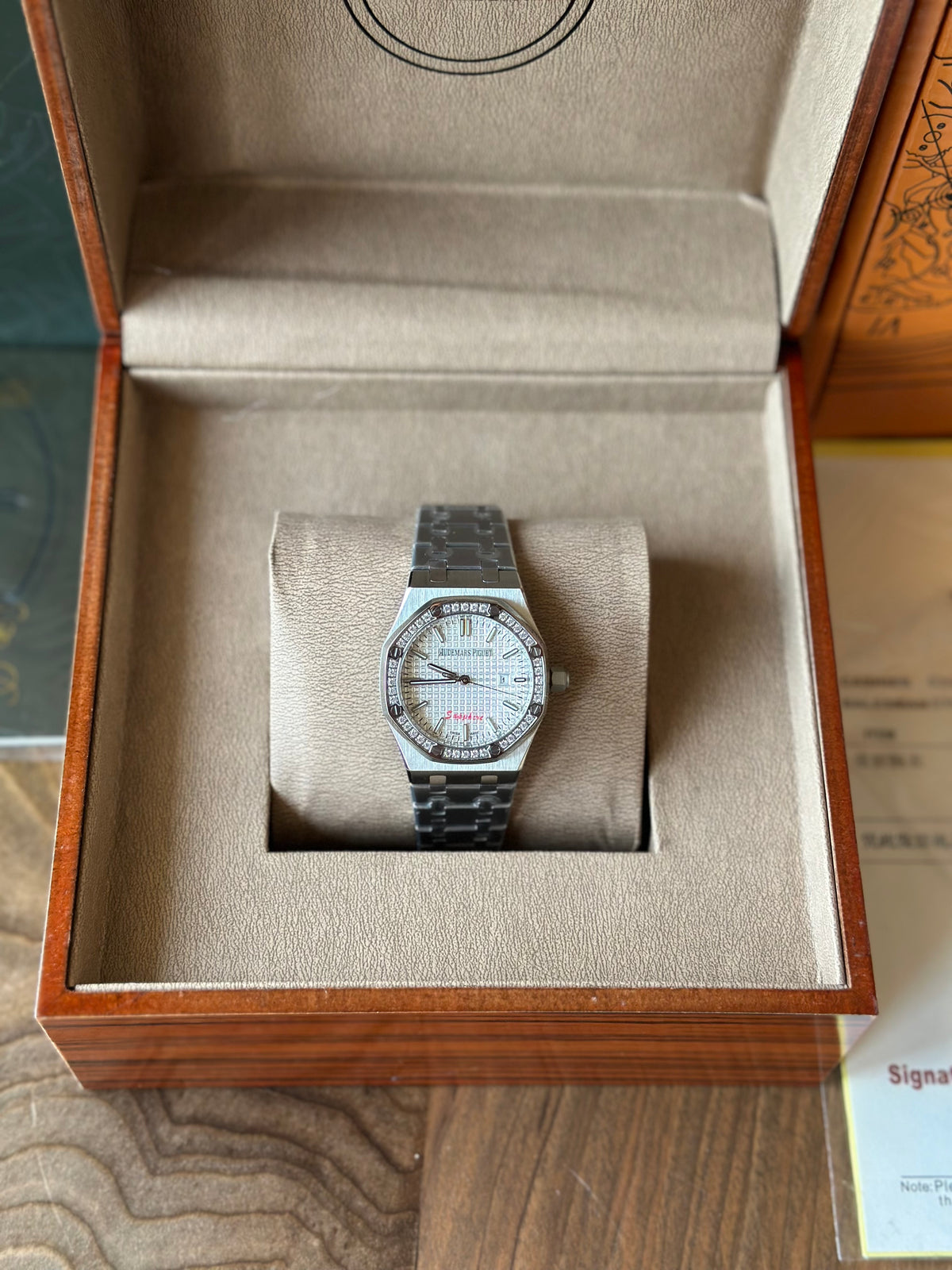 Audemars Piguet Royal Oak 33 mm Quartz - дамски модел