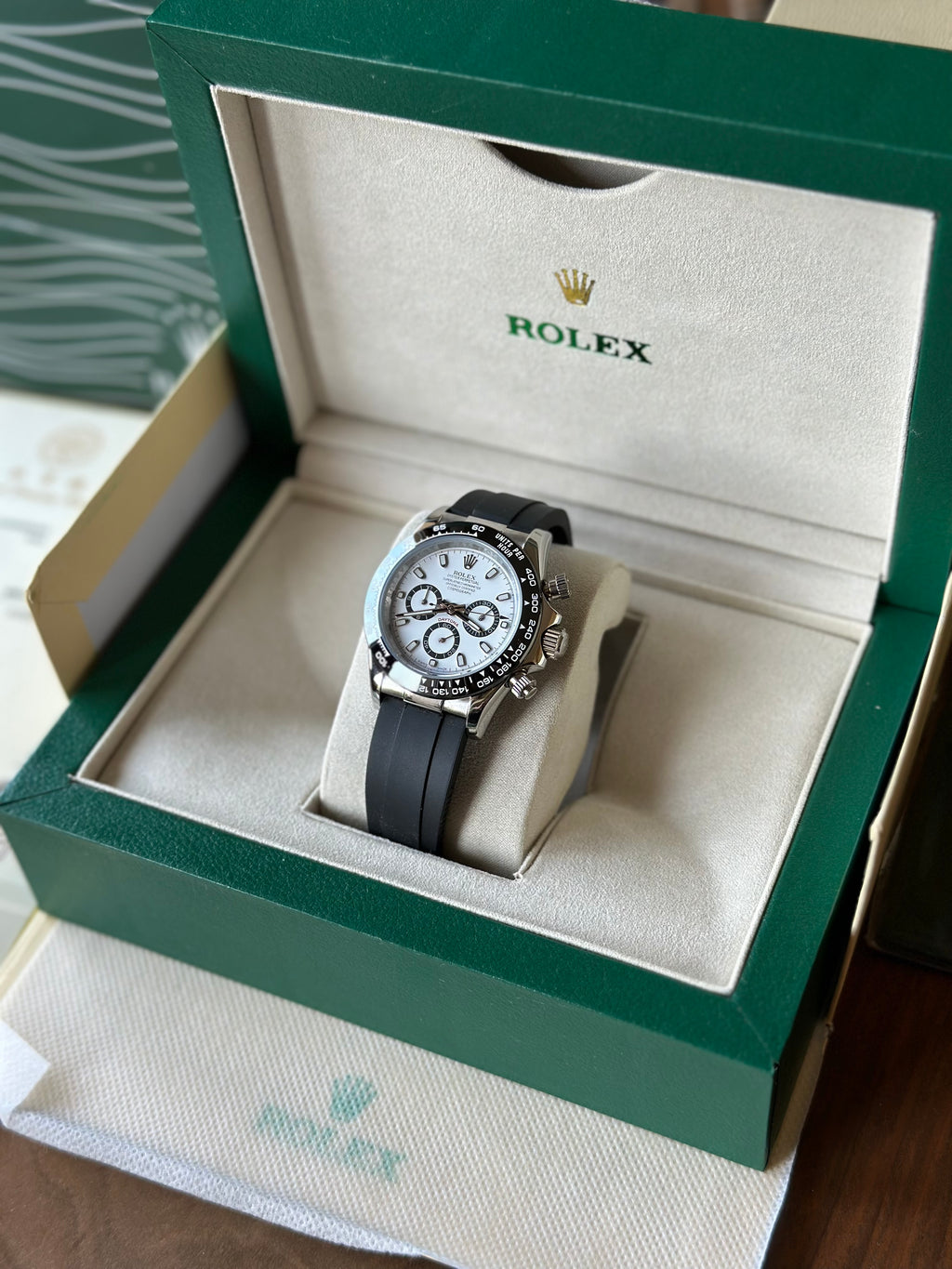 Rolex Daytona Cosmograph “Panda” Rubber Strap 40 mm