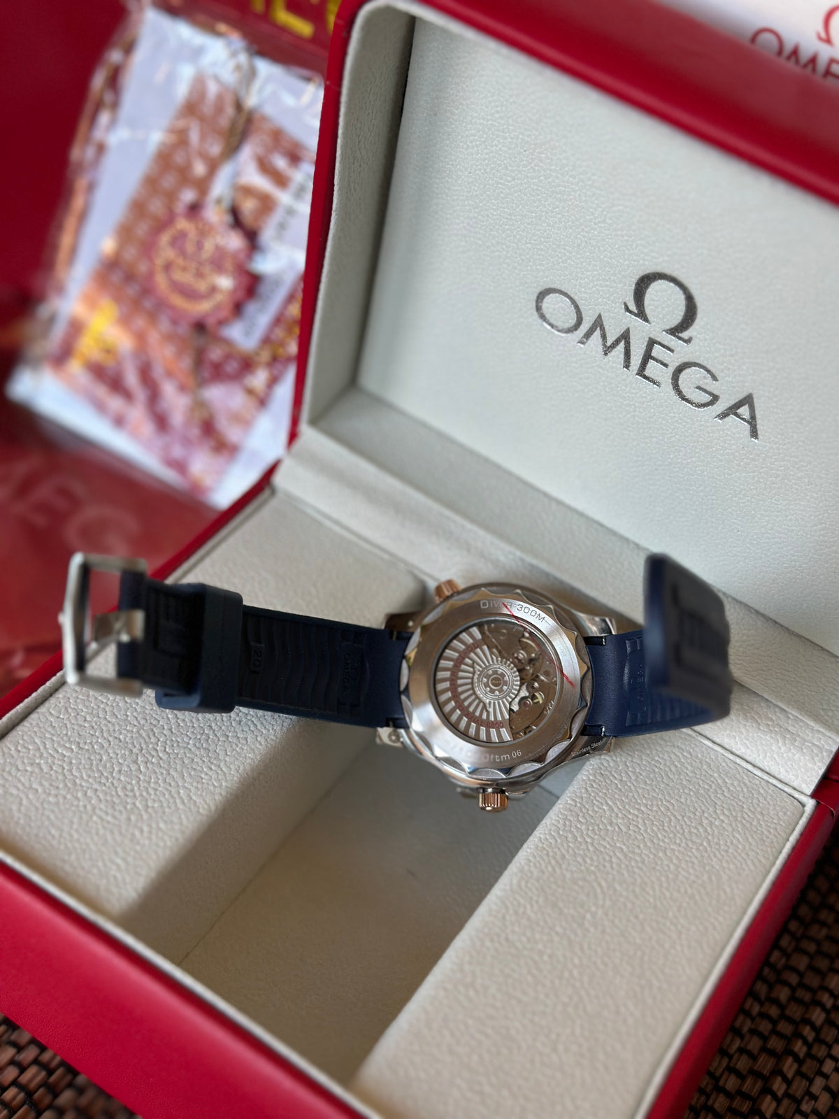 Omega Seamaster Diver 300M Rose Gold And Blue 42 mm Rubber Strap