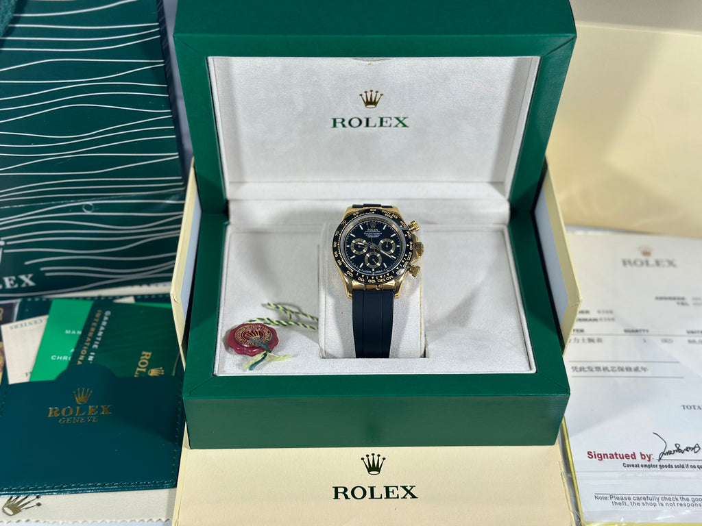 Rolex Daytona Cosmograph Gold And Black Dial 40 mm