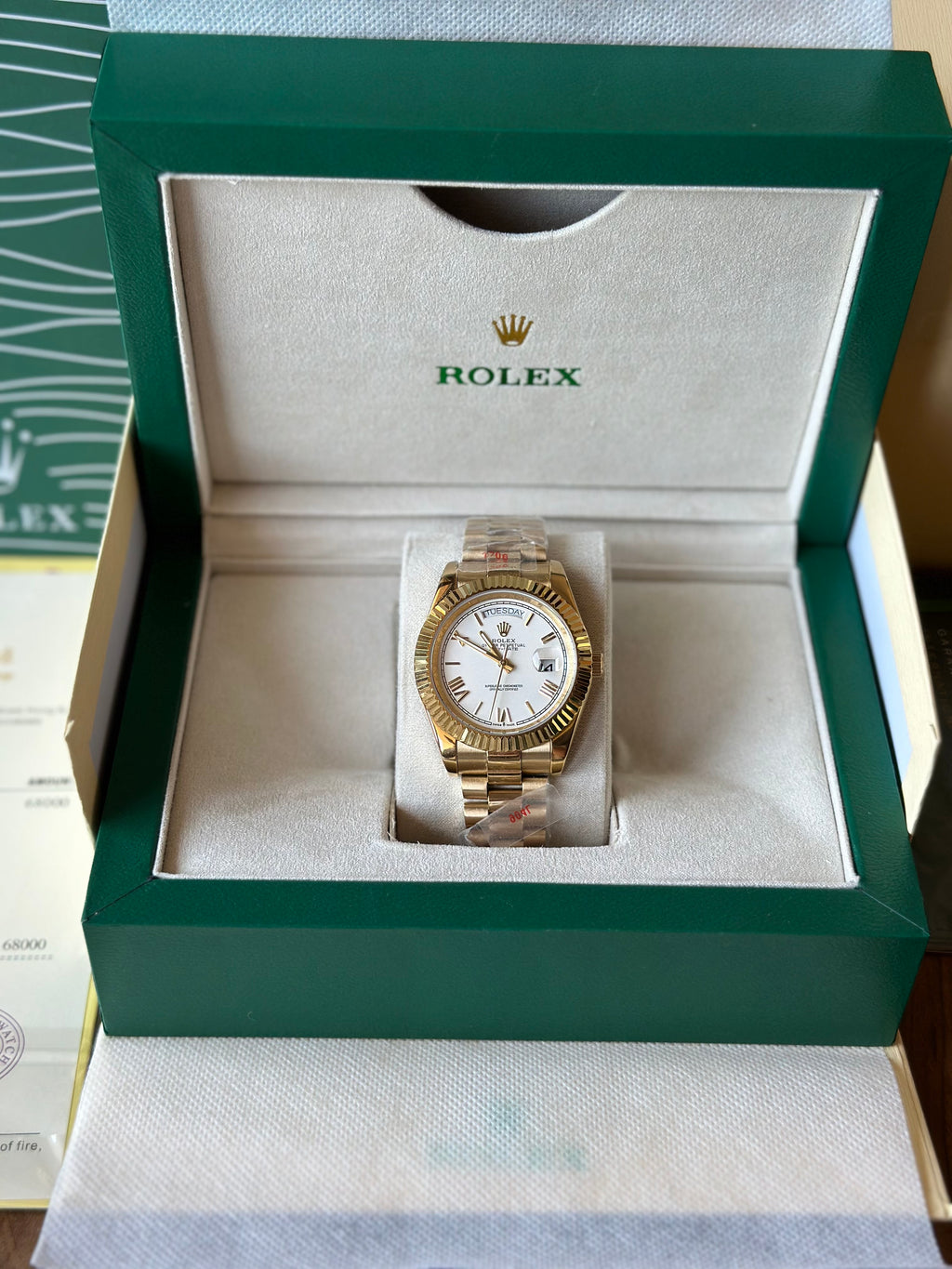 Rolex Day-Date Yellow Gold And White Dial 40 mm