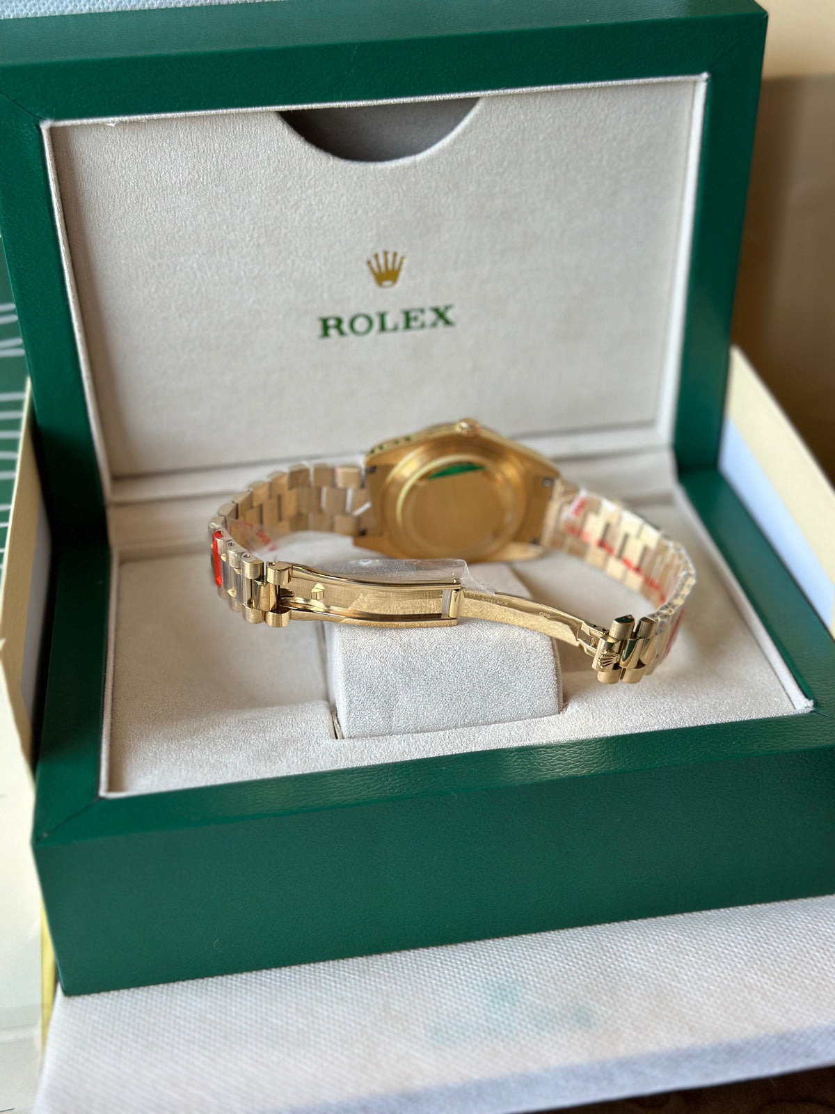 Rolex Day-Date Yellow Gold And White Dial 40 mm