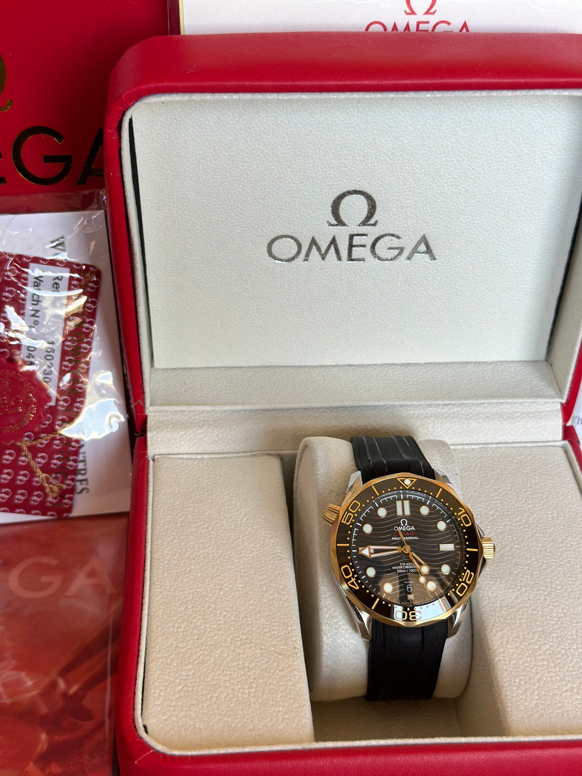 Omega Seamaster Diver 300M Yellow Gold 42 mm