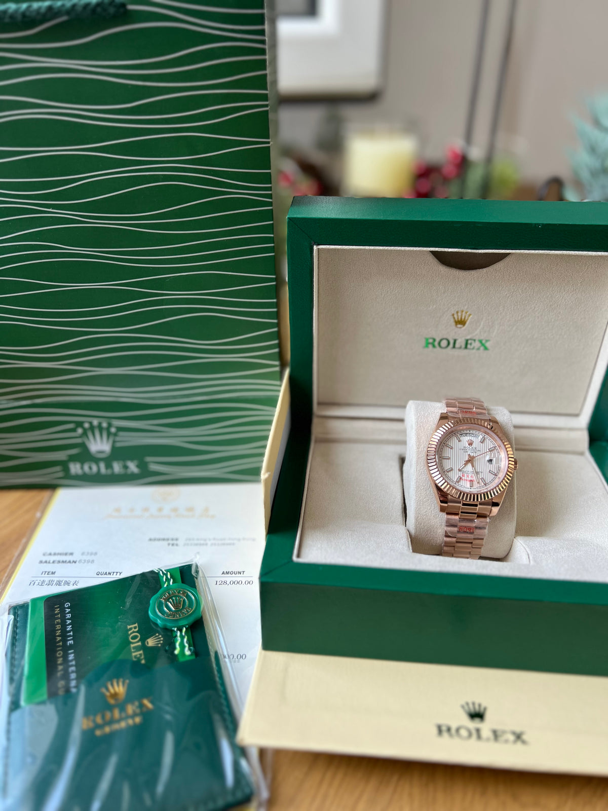 Rolex Day-Date White Motif 40 mm