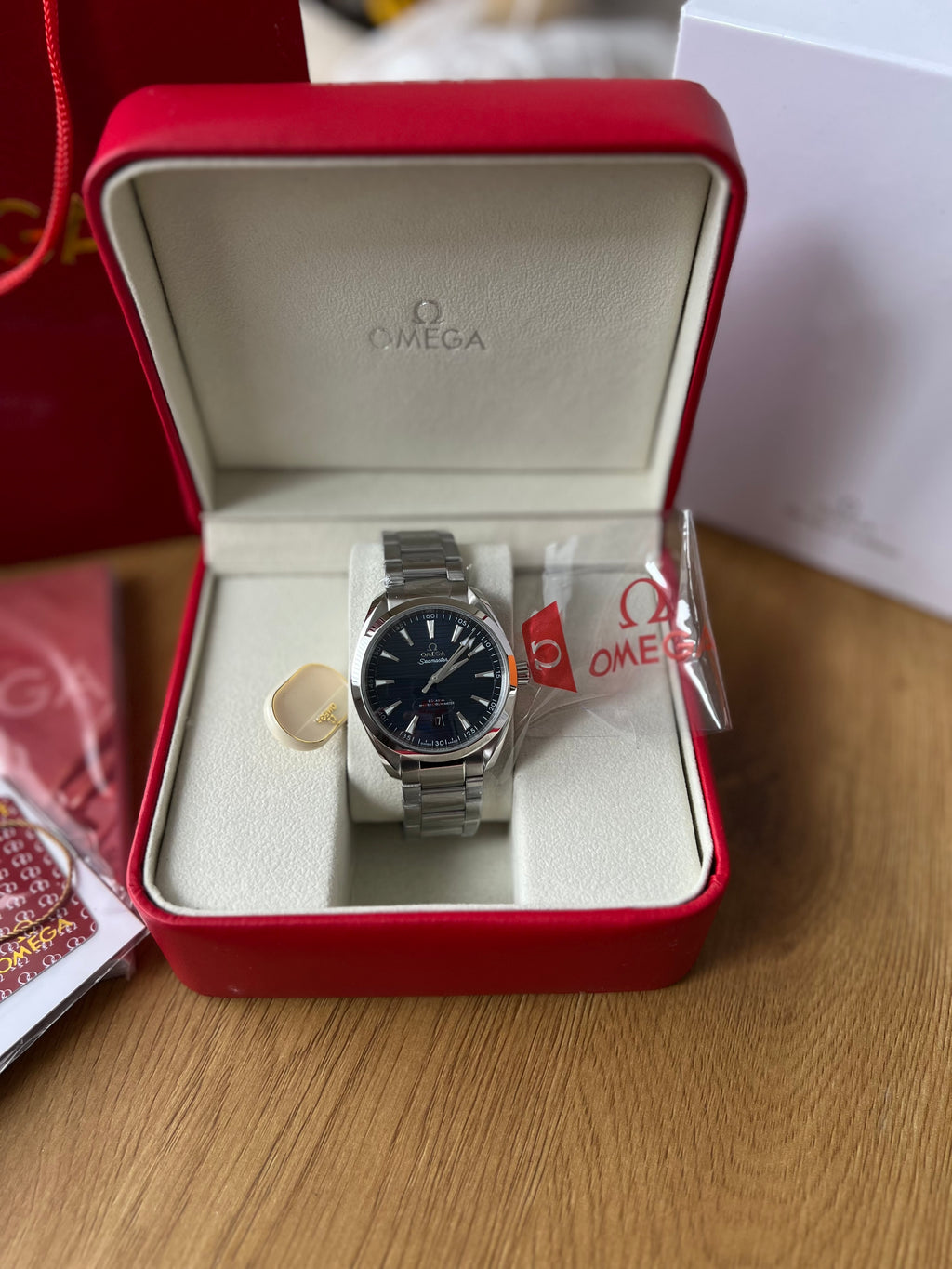 Omega Seamaster Aqua Terra 41 mm