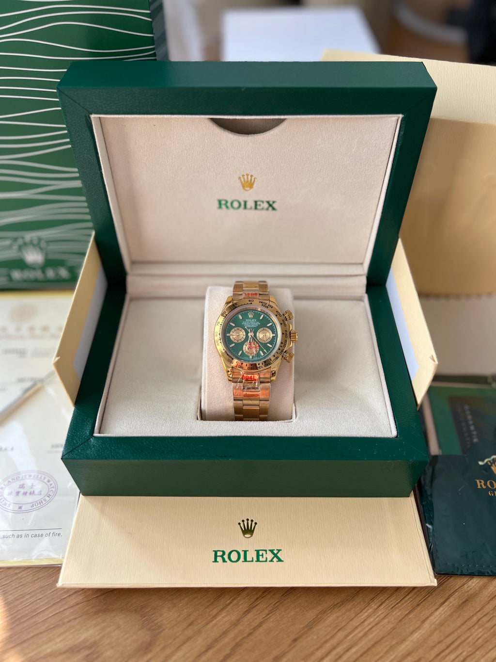 Rolex Daytona Cosmograph Gold And Green Dial 40 mm