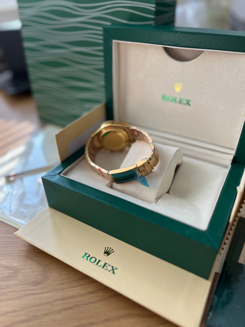 Rolex Daytona Cosmograph Gold And Green Dial 40 mm