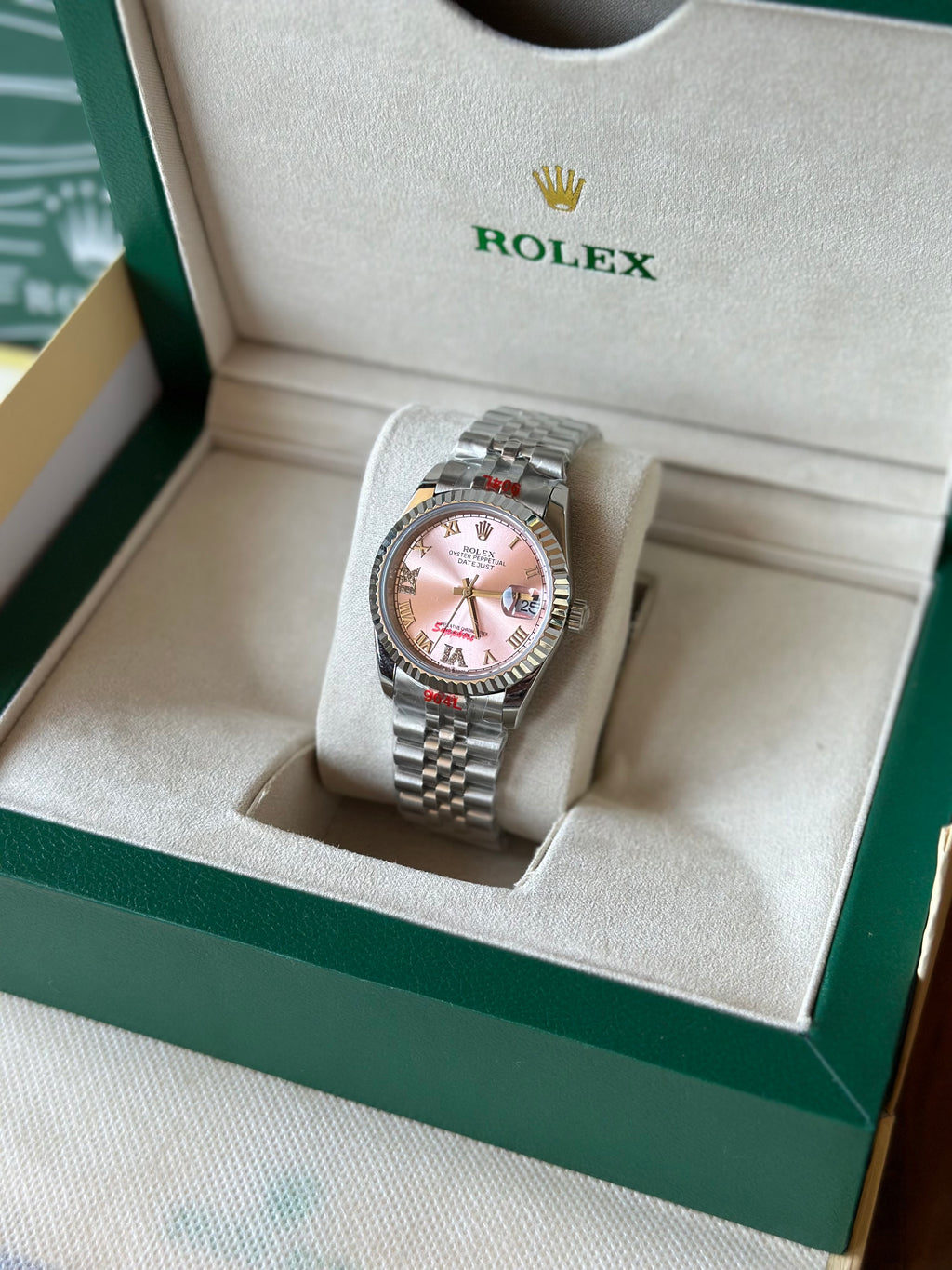 Rolex Datejust Pink 36 mm - дамски модел