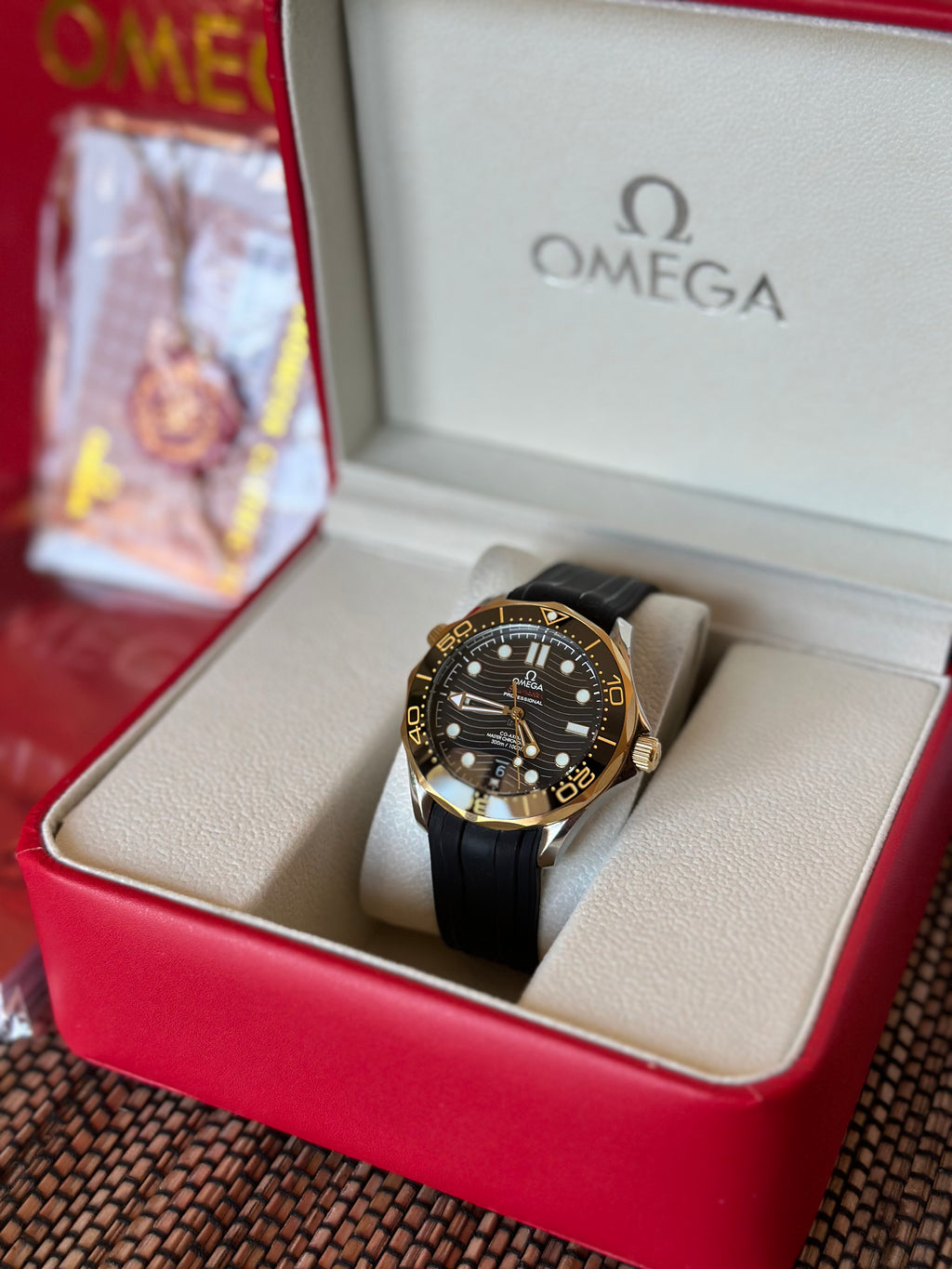Omega Seamaster Diver 300M Yellow Gold 42 mm