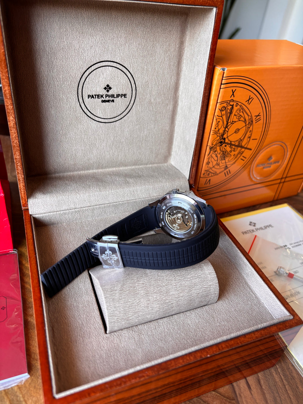 Patek Philippe Aquanaut Black 42 mm