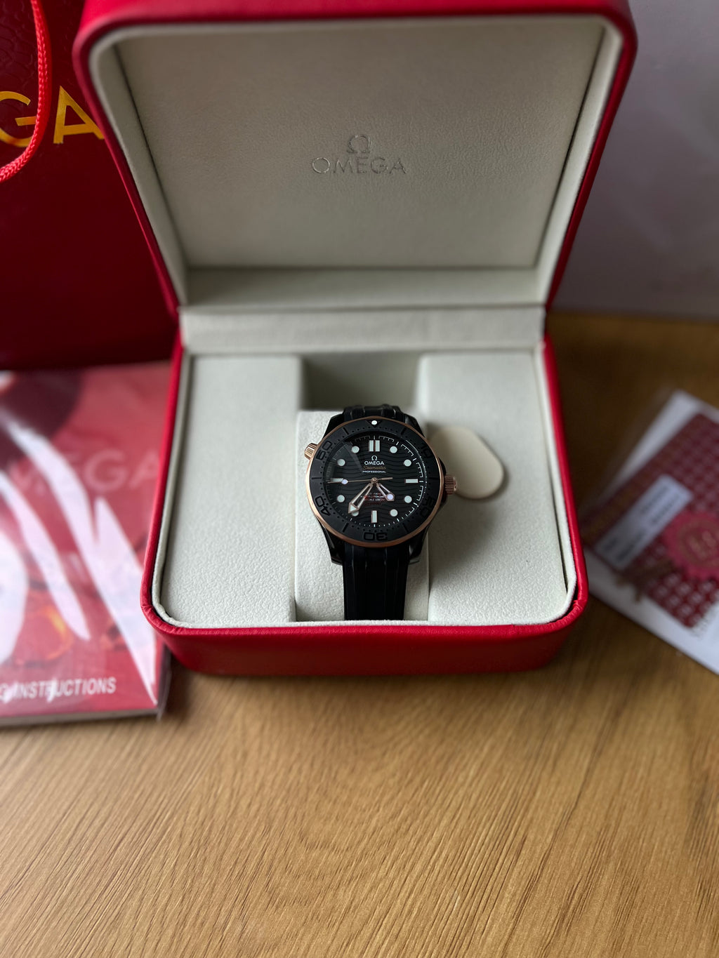 Omega Seamaster Diver 300M Rose Gold 42 mm Rubber Strap
