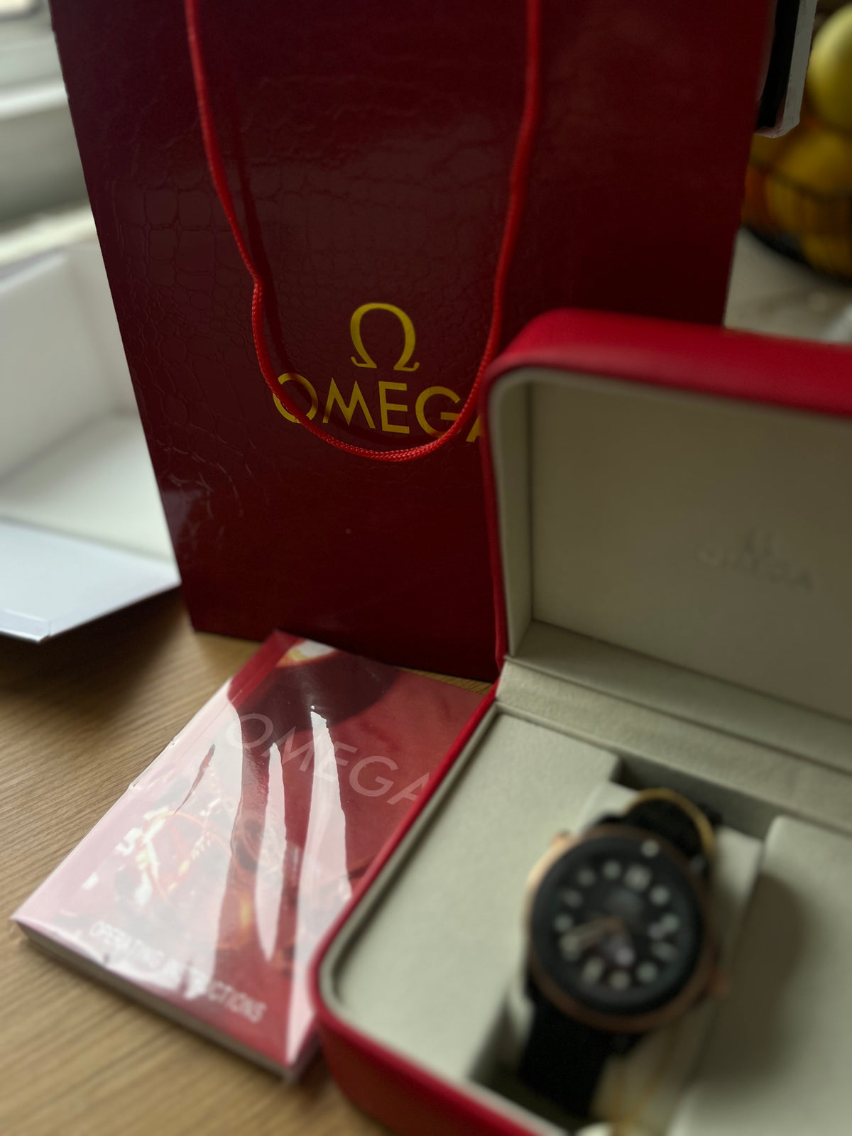 Omega Seamaster Diver 300M Rose Gold 42 mm Rubber Strap
