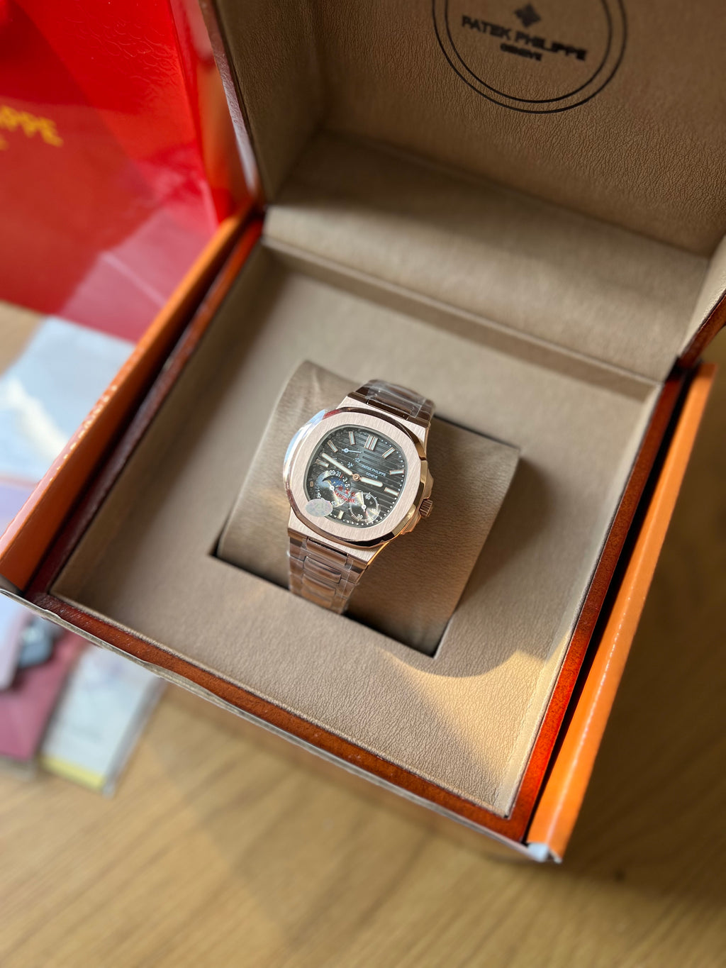 Patek Philippe Nautilius Rose Gold 40 mm